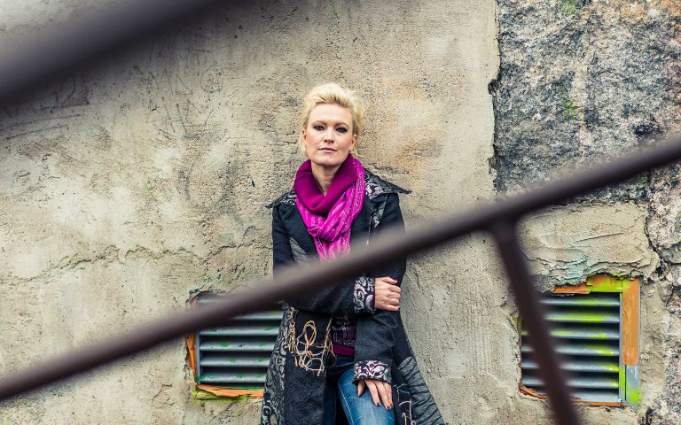 Laulaja-lauluntekijä Eeppi Ursin
