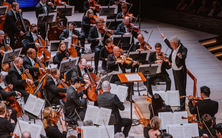2024-08-28 The Cleveland Orchestra
Original filename
_Z914095.NEF